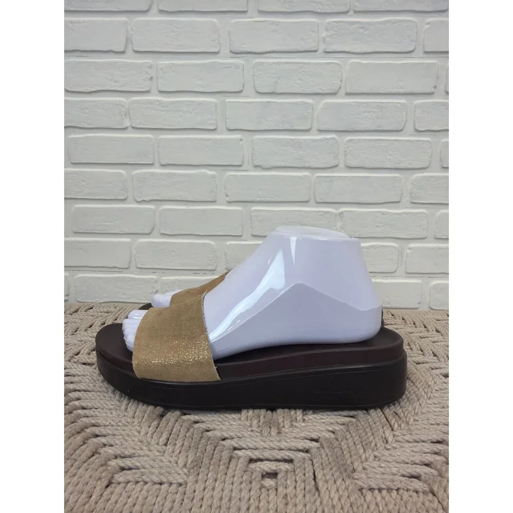 Donald Pliner Metallic Suede Slide Sandals Bronze Platform Size 8, Brown